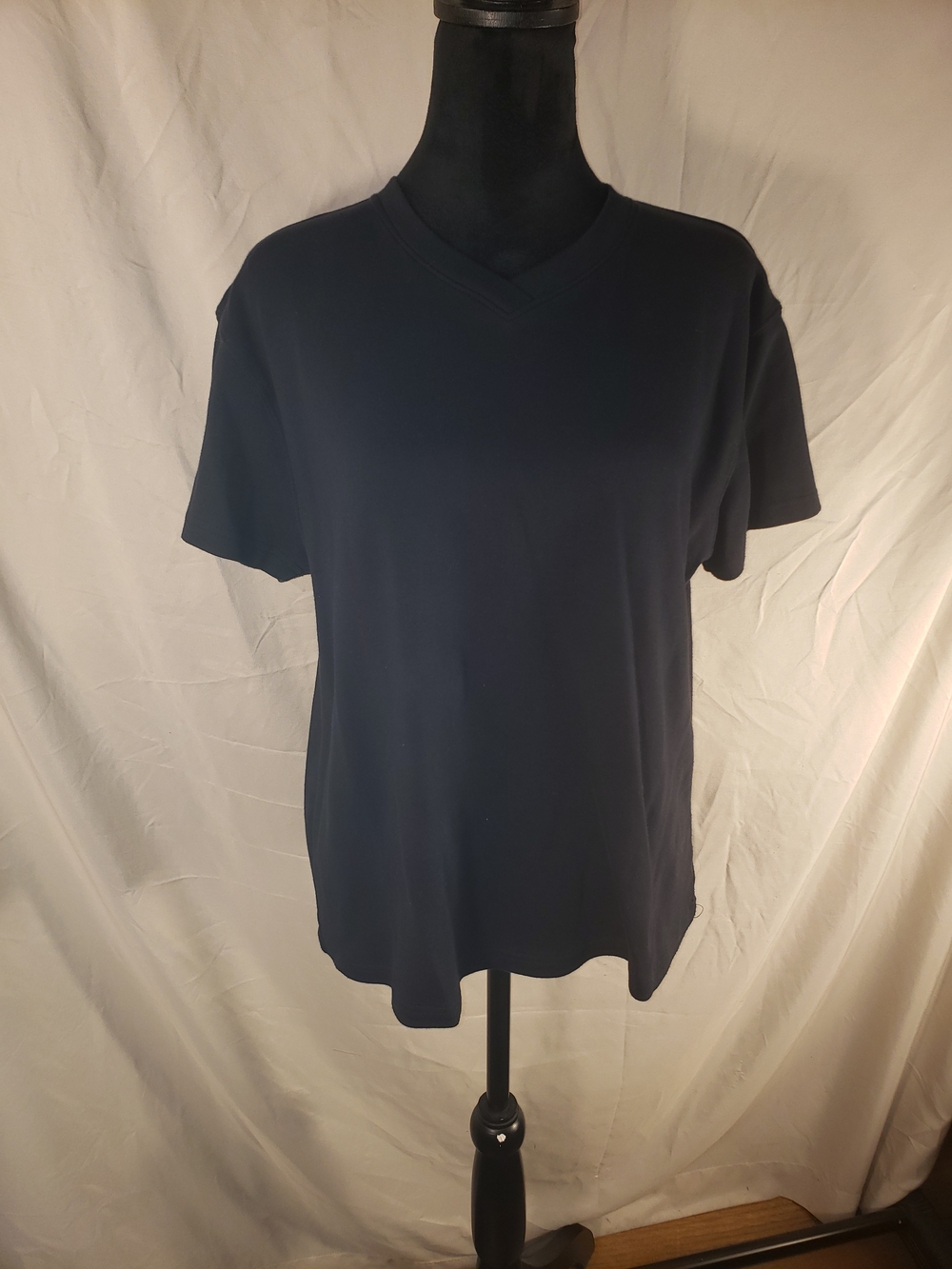 Women's Jennifer Lauren V-Neck Short Sleeve Tee - Black - XL